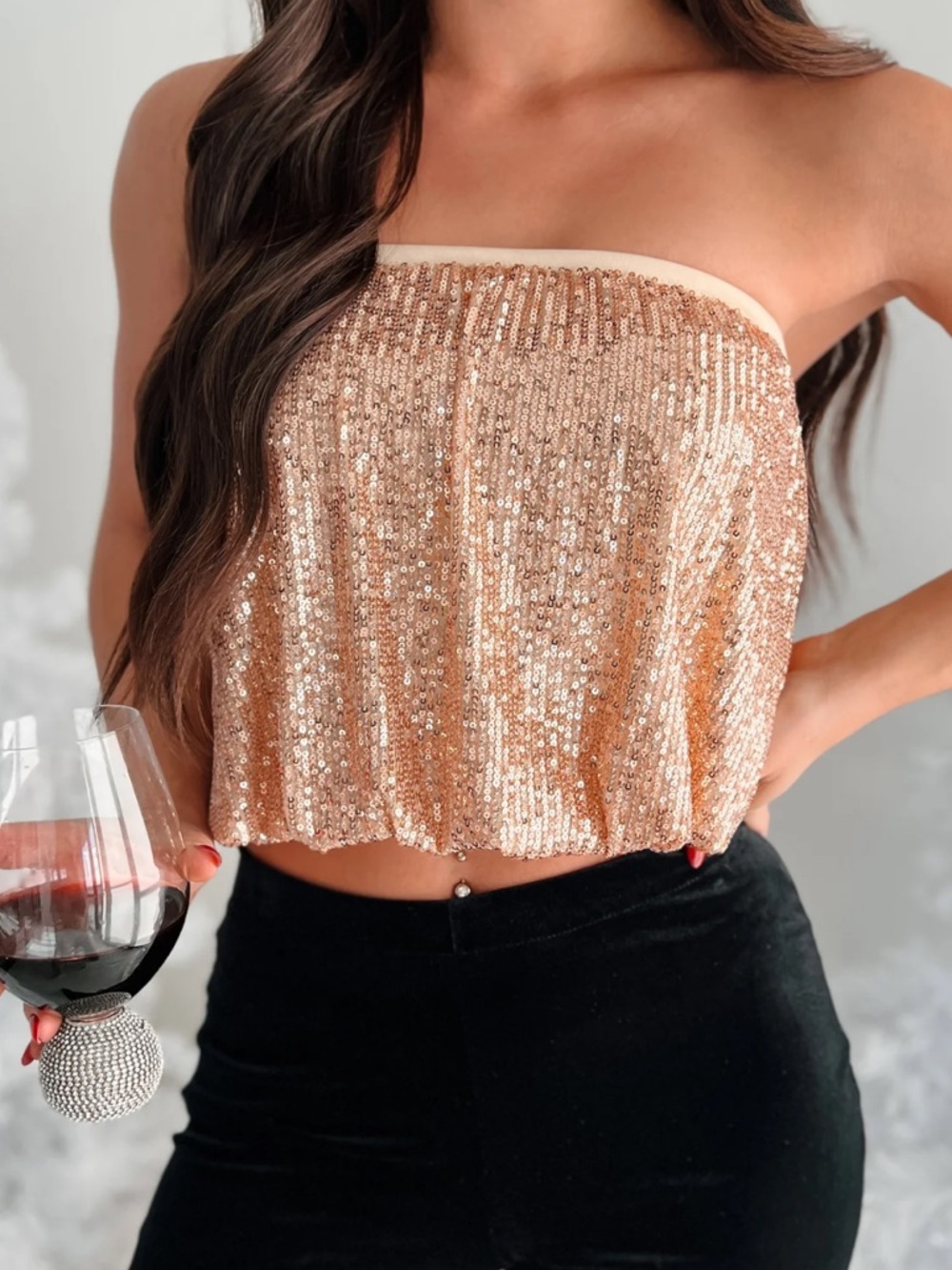 🟠NWT GEEGEE Sequin Bubble Hem Strapless Top in Champagne
